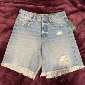 Brand new trendy jean shorts